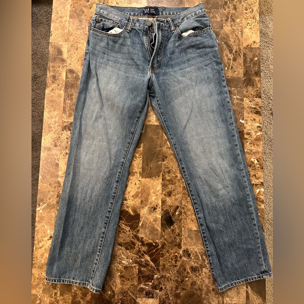 Mens 32x30 Straight Fit Jeans by GAP